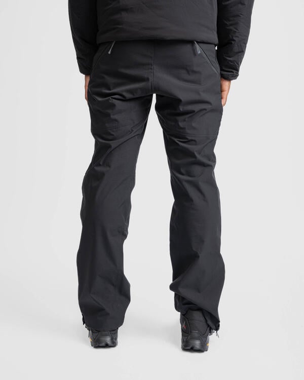 roa-3l-trousers-black-